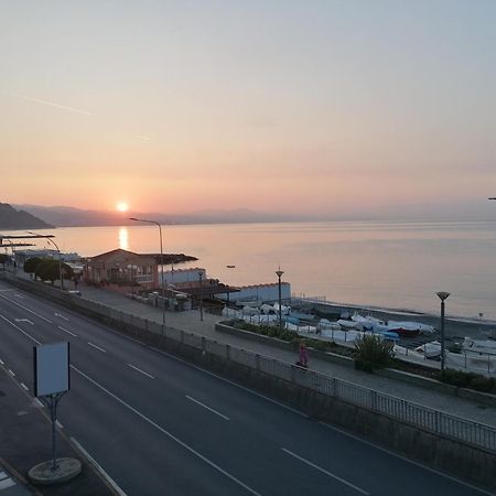 Villa Figoli Suites 아렌자노 외부 사진
